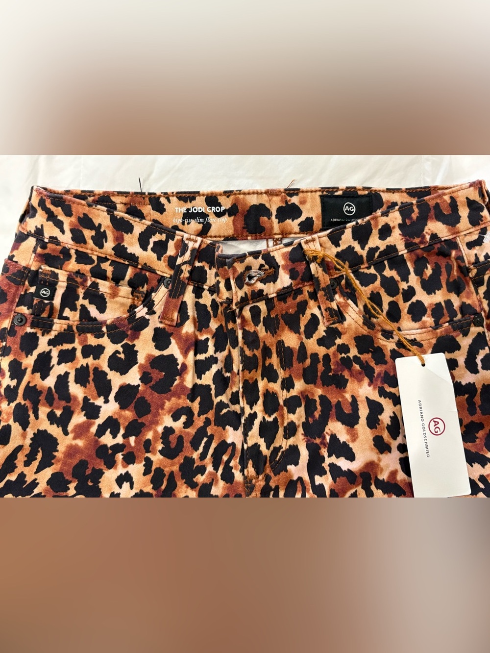 Women’s Adriano Goldschmied Leopard Print, The Jodi Crop Pants - Picture 3 of 7